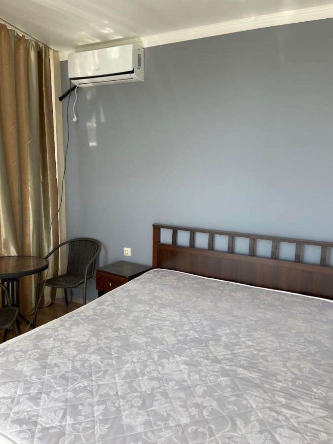 Hotel Golden غاغرا المظهر الخارجي الصورة